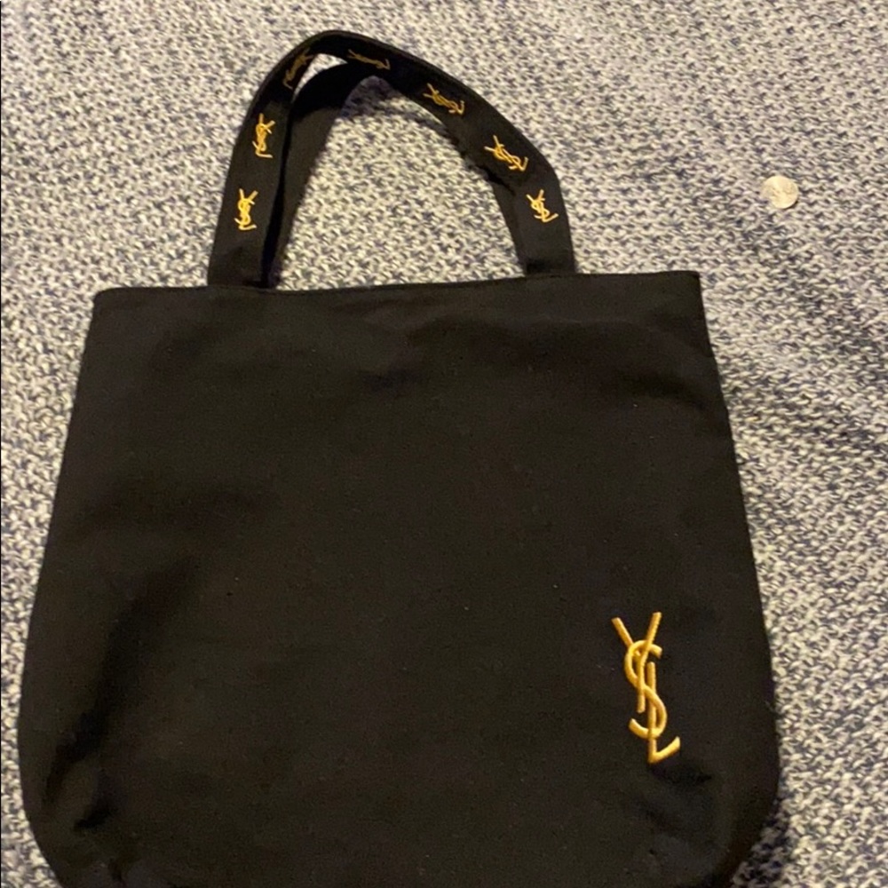 Small tote